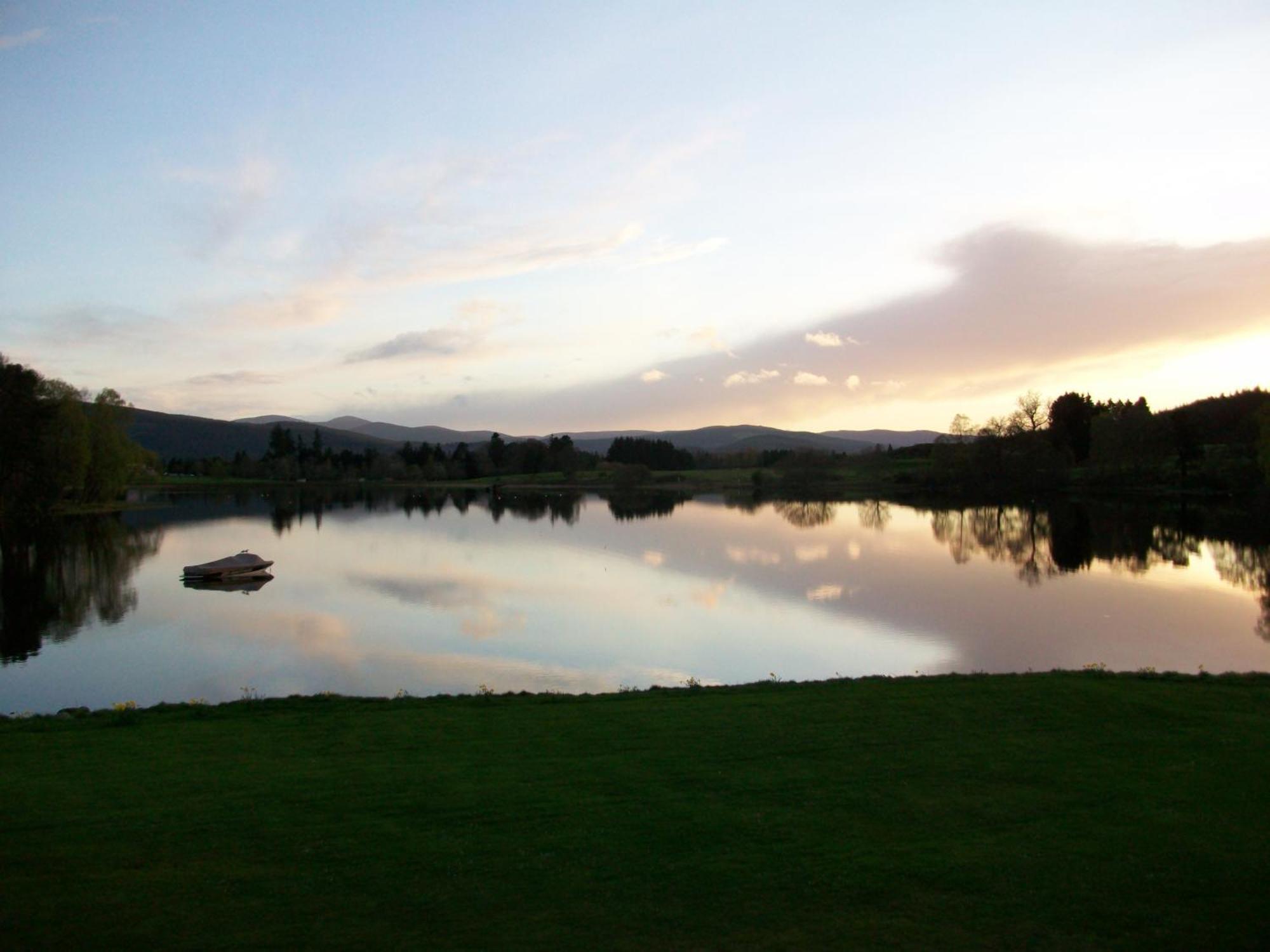 The Lodge On The Loch Aboyne Exterior foto