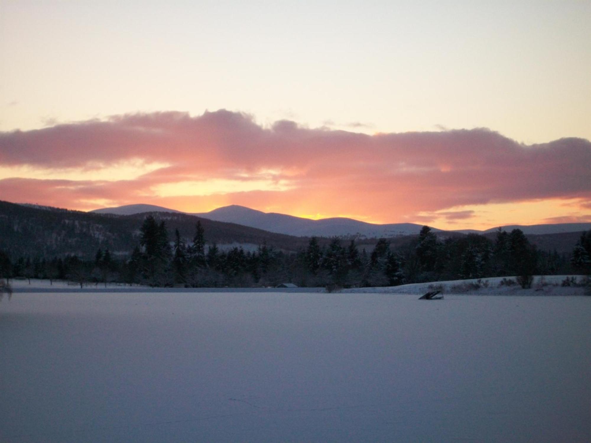 The Lodge On The Loch Aboyne Exterior foto