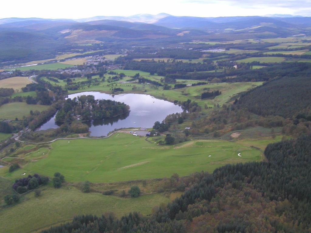 The Lodge On The Loch Aboyne Exterior foto