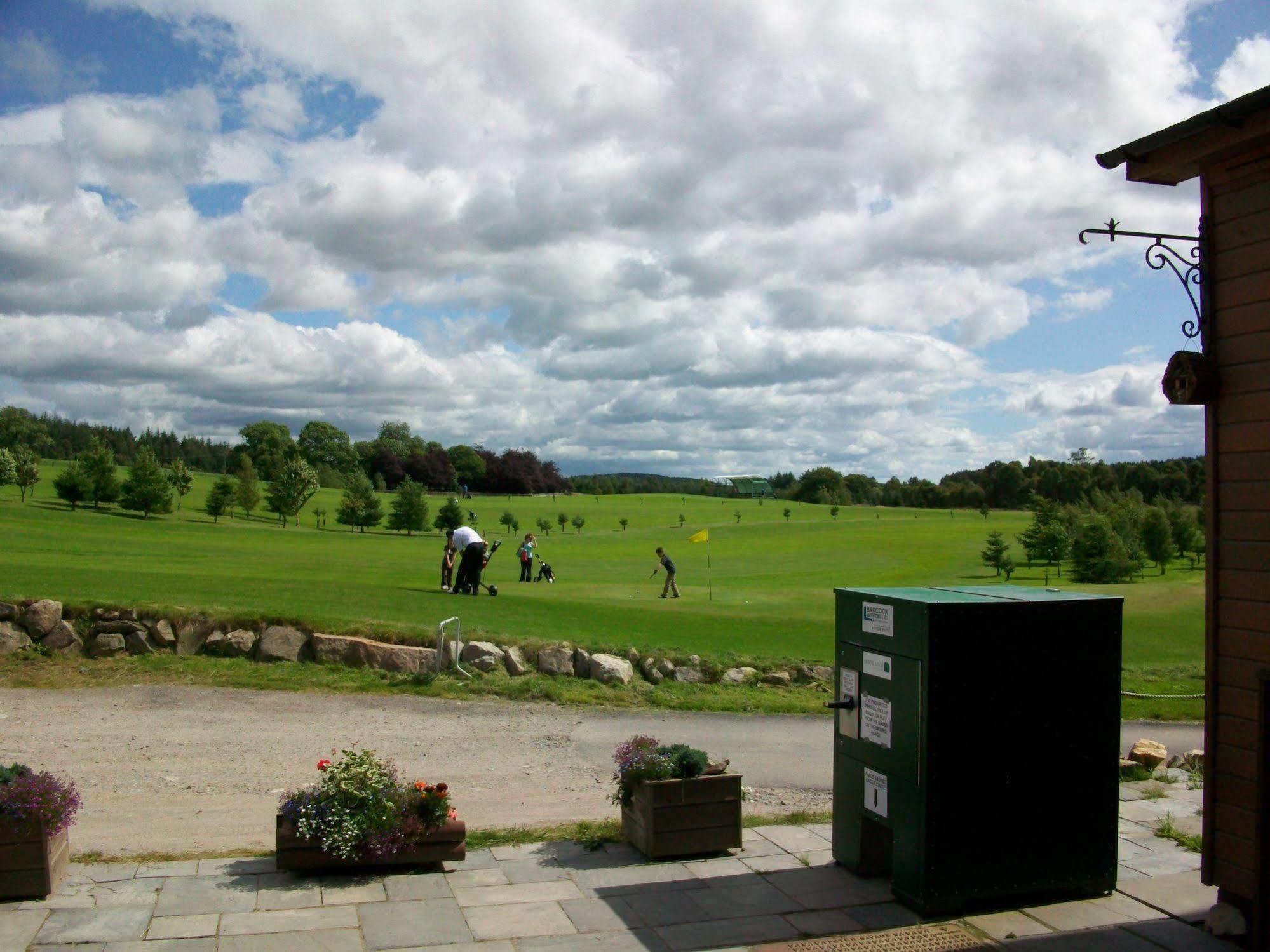 The Lodge On The Loch Aboyne Exterior foto